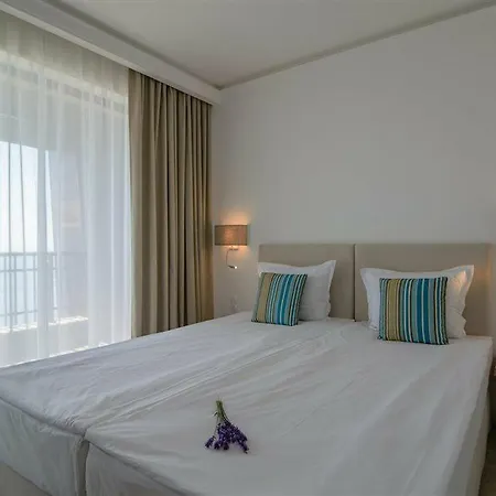 Хотел Hvd Nympha Hotel (Adults Only)